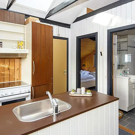 6 Person In Sydals-by Traum *