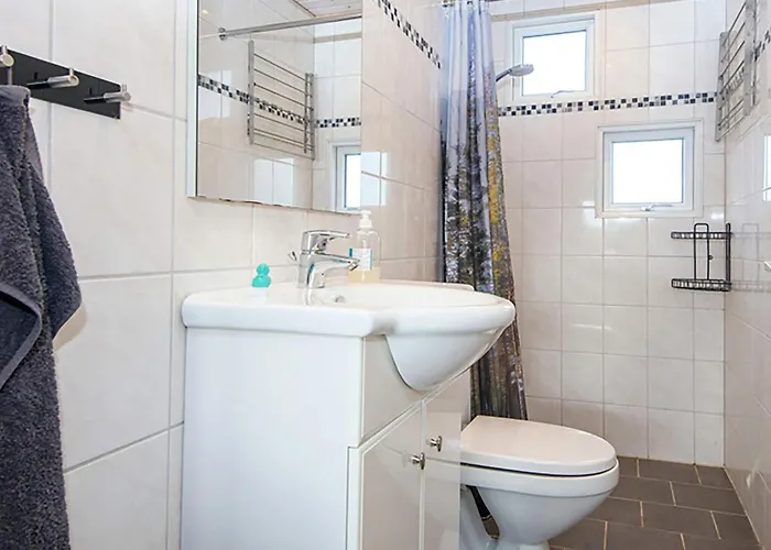 6 Person In Sydals-by Traum * Nedre Lysabild